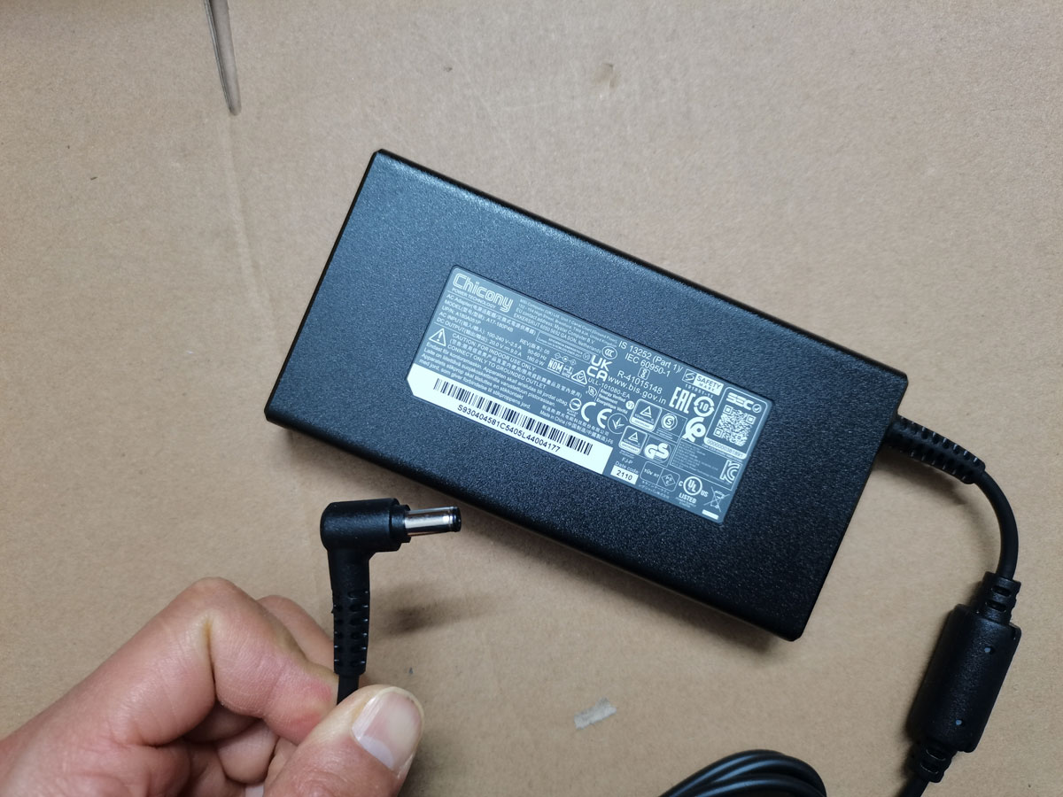 ใหม่ OEM Slim Chicony 20.0V 9. - Pc Gaming Msi บทวิจารณ์และราคา